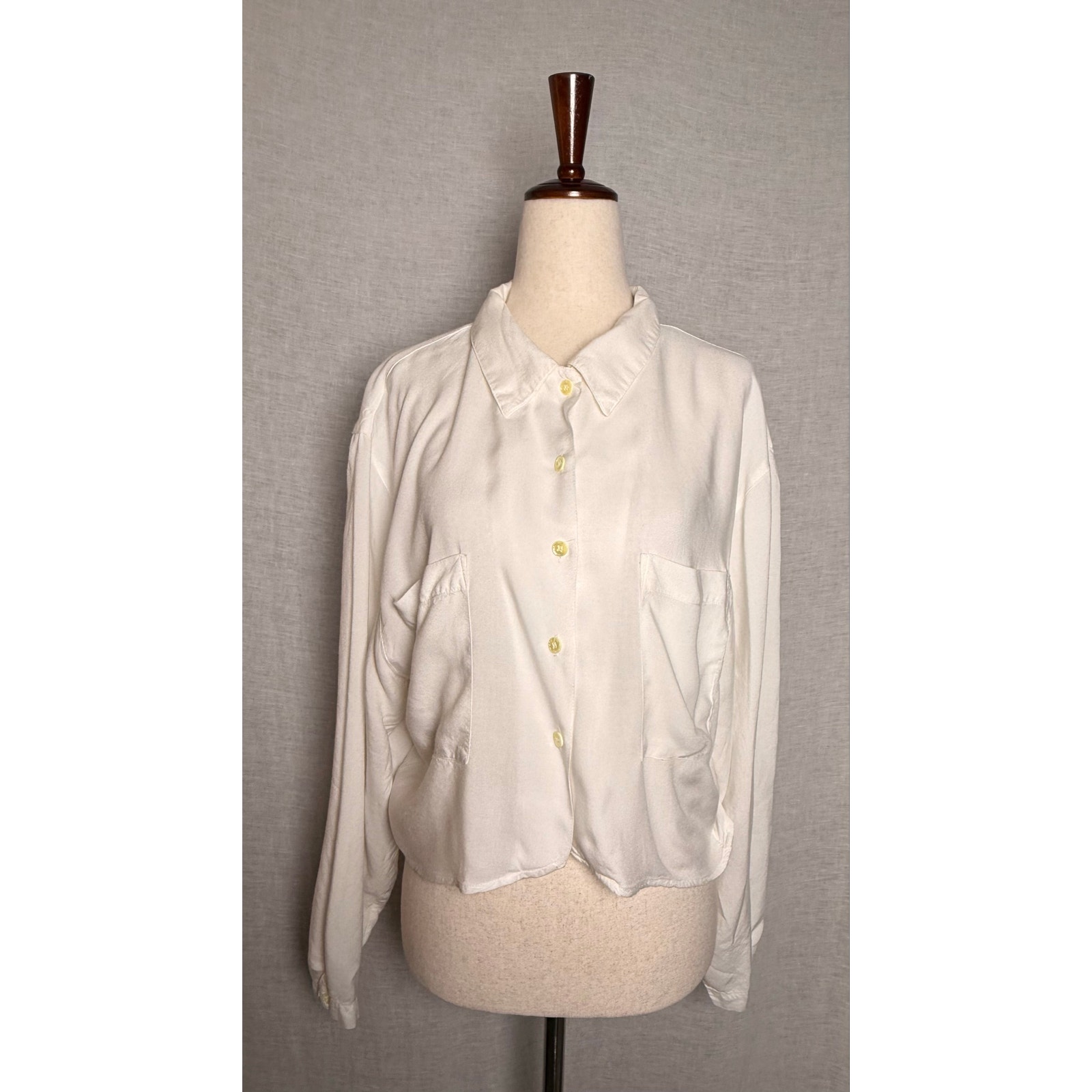 Vintage 80s Moods By Krizia Crop White Fluid Button Up Long Sleeve Shirt Top L